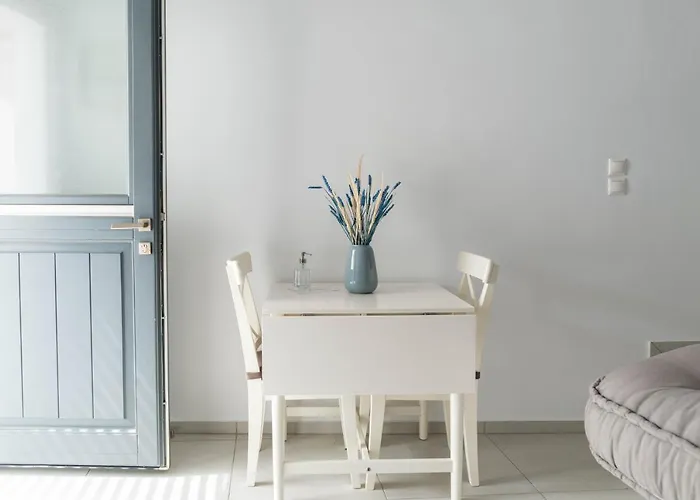 Lemon Tree Apartment