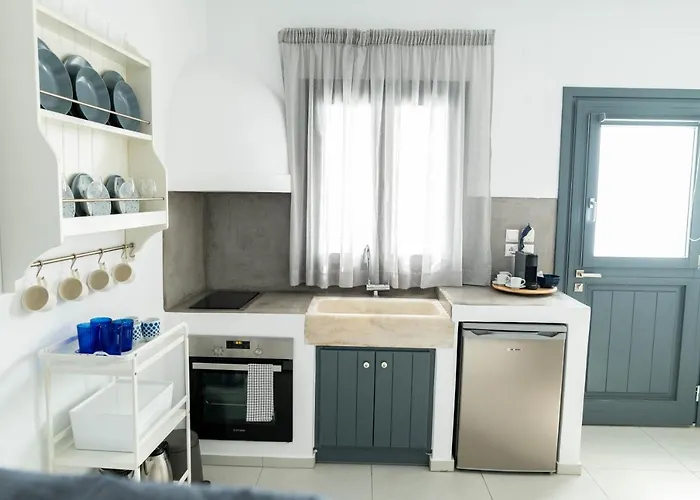 Lemon Tree Apartment